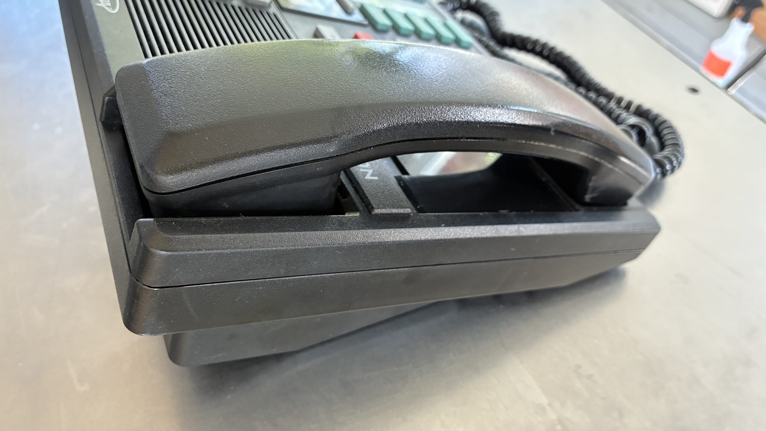 Meridian M7310 Phone - Image 2